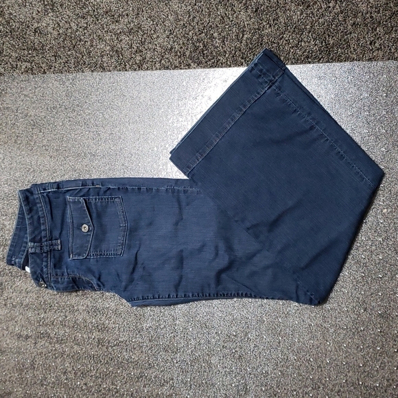 Banana Republic Urban Flared Leg Jeans Size 6 - Picture 3 of 14